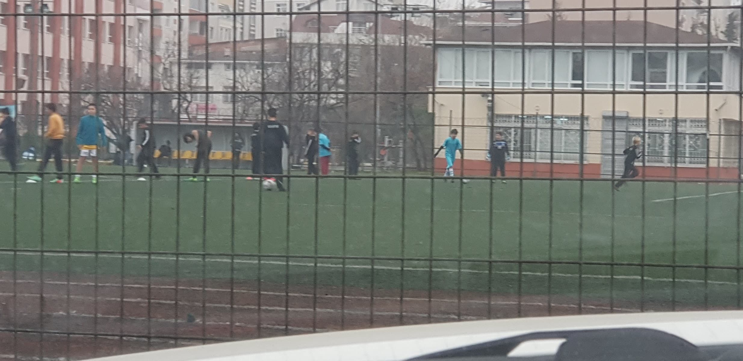 Nihat Yüceur Spor Kompleksi 4