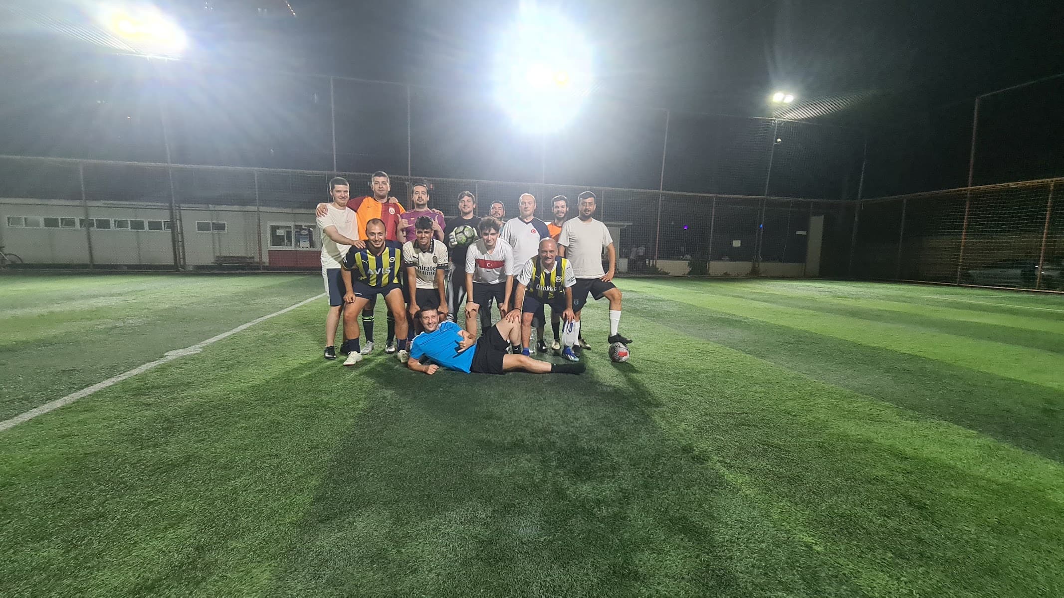 Kartal Oksijen Halı Saha 5